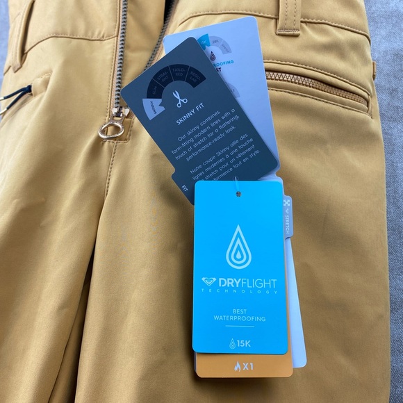 *NWT* Limited Edition Roxy Skinny-Fit Bib Snowboard Pants - Picture 8 of 9